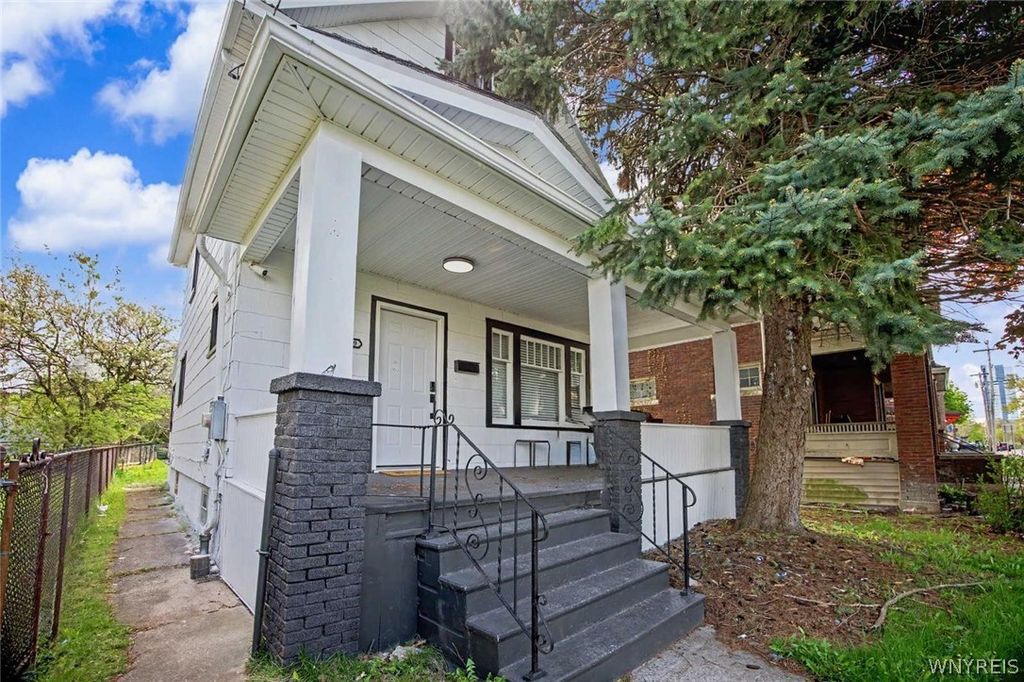 619 6th Street, Niagara Falls, NY 14301