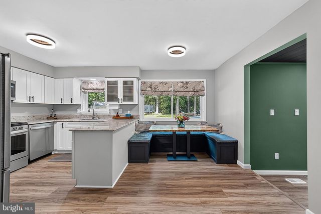 161 RIDGE RD, Southampton, NJ 08088