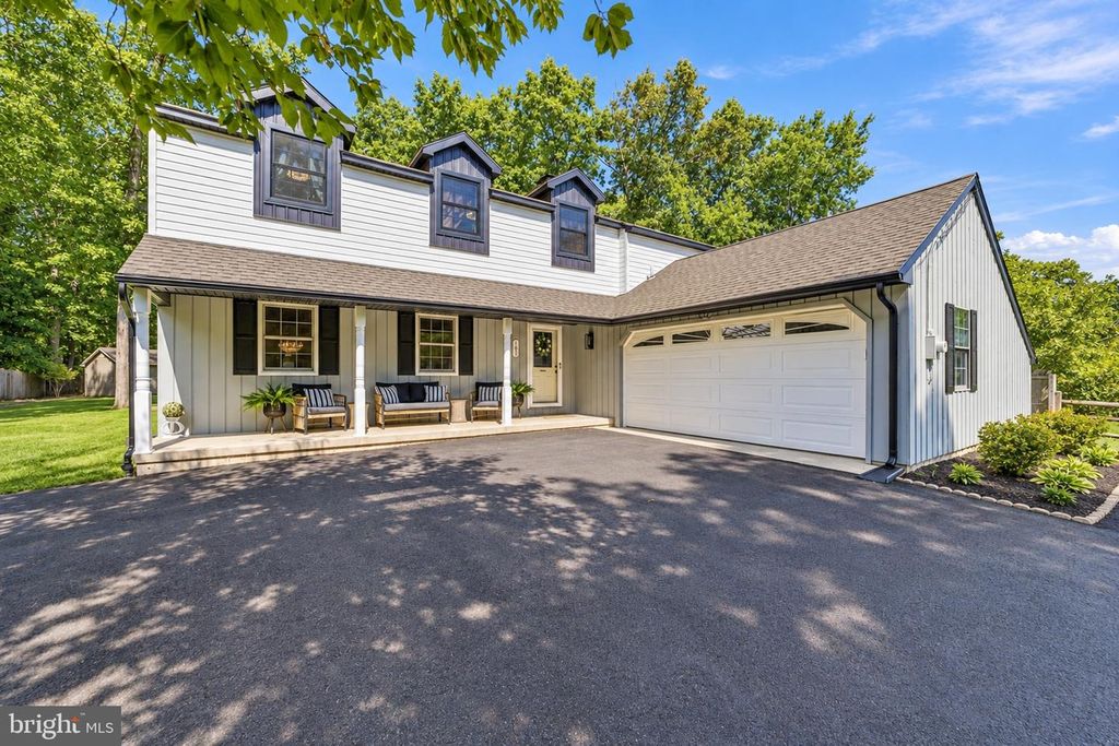 161 RIDGE RD, Southampton, NJ 08088