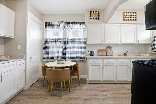 3250 Newton Avenue N, Minneapolis, MN 55412