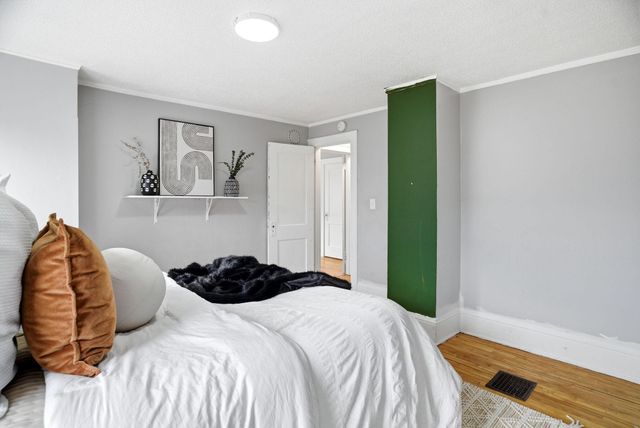 3250 Newton Avenue N, Minneapolis, MN 55412