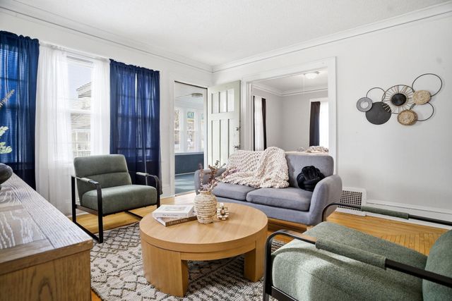 3250 Newton Avenue N, Minneapolis, MN 55412