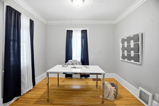 3250 Newton Avenue N, Minneapolis, MN 55412