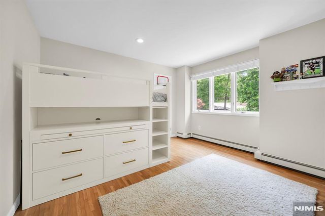 11 Hemlock Lane, Kinnelon Borough, NJ 07405