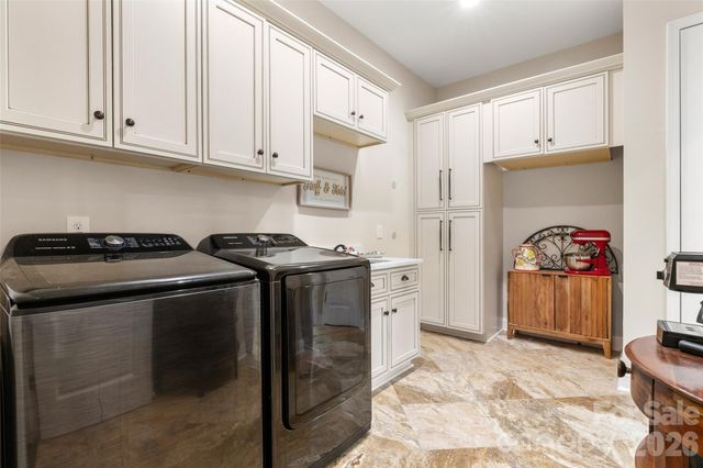 832 Bellegray Road, Clover, SC 29710