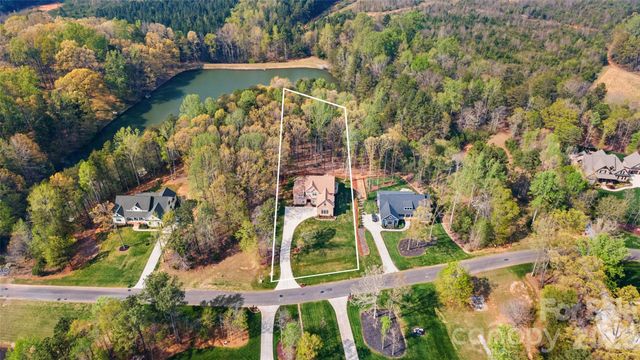 832 Bellegray Road, Clover, SC 29710