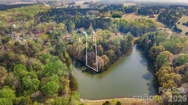 832 Bellegray Road, Clover, SC 29710