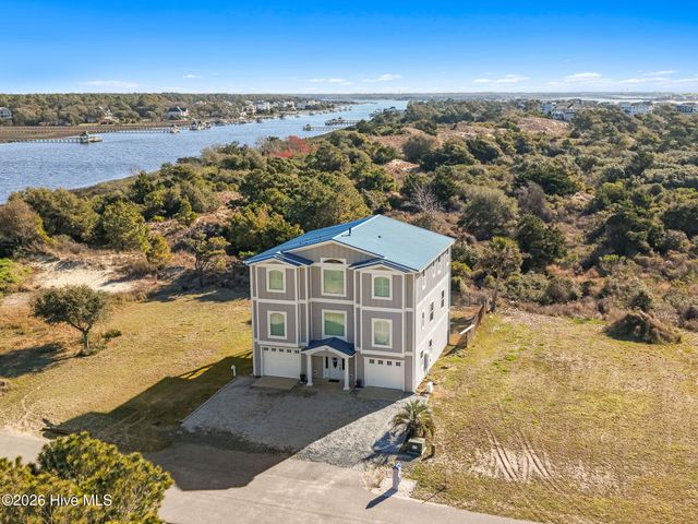 128 Blockade Runner Drive, Supply, NC 28462