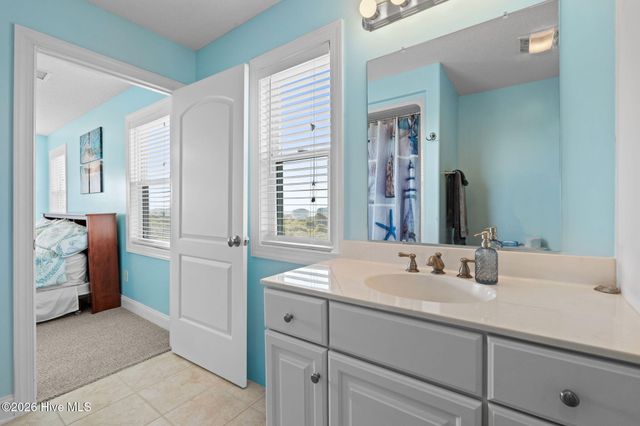 128 Blockade Runner Drive, Supply, NC 28462