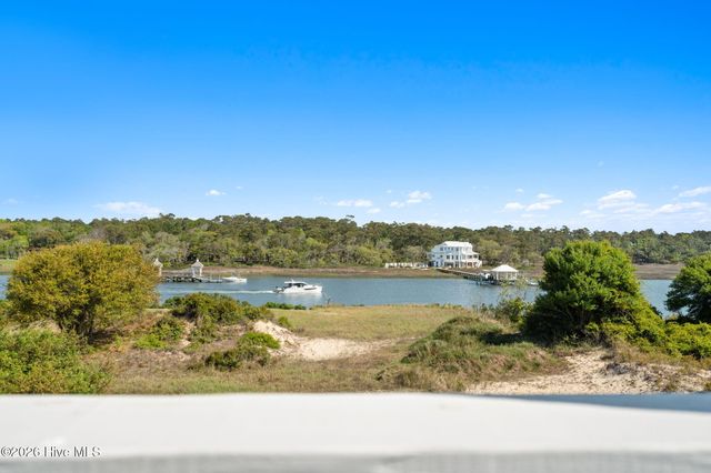 128 Blockade Runner Drive, Supply, NC 28462