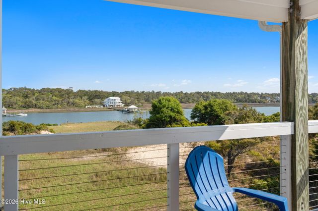 128 Blockade Runner Drive, Supply, NC 28462