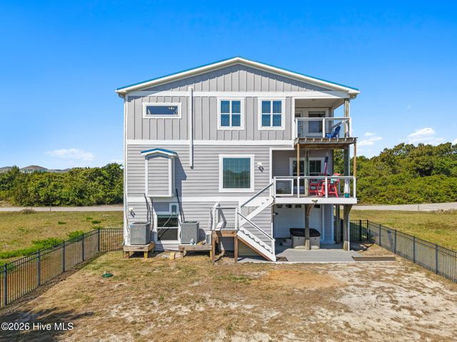 128 Blockade Runner Drive, Supply, NC 28462