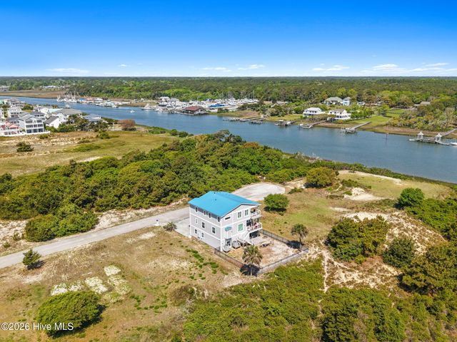128 Blockade Runner Drive, Supply, NC 28462