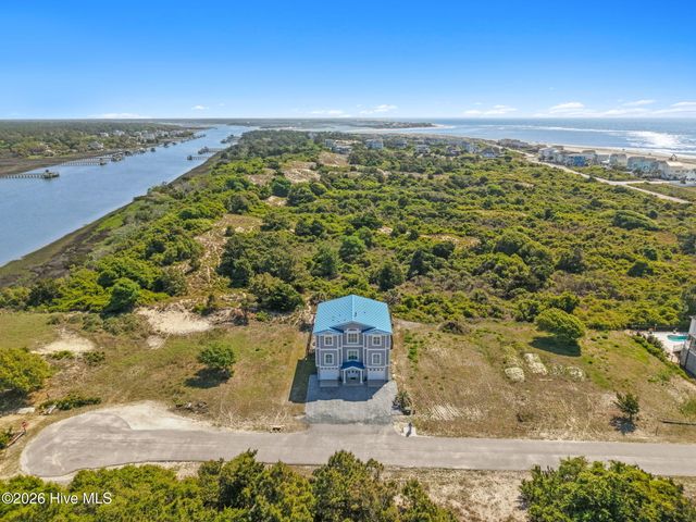 128 Blockade Runner Drive, Supply, NC 28462