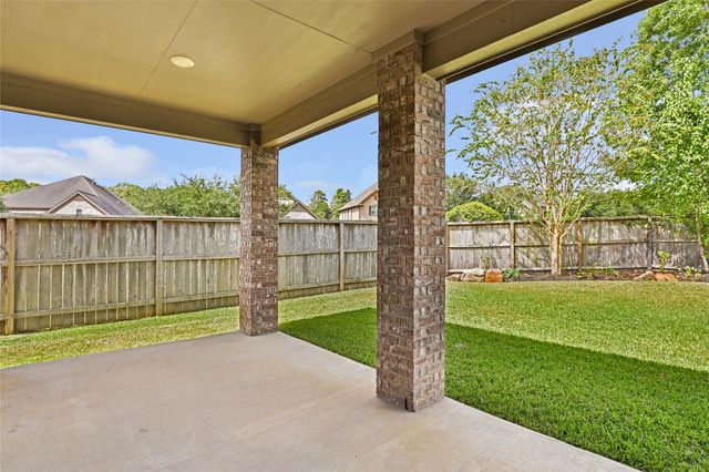 10318 Peeble Trail Court, Humble, TX 77338