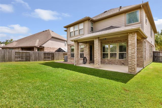 10318 Peeble Trail Court, Humble, TX 77338