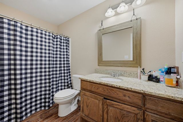 508 Simpson Drive, Southmayd, TX 75092