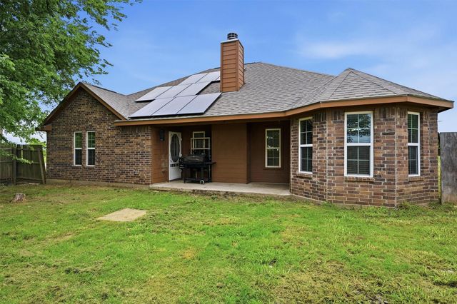 508 Simpson Drive, Southmayd, TX 75092