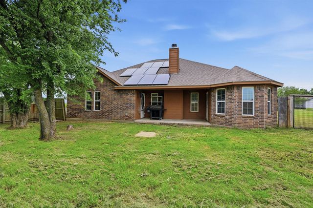 508 Simpson Drive, Southmayd, TX 75092