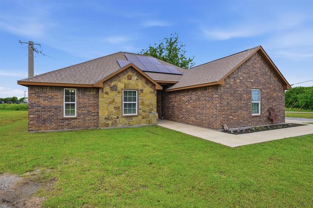 508 Simpson Drive, Southmayd, TX 75092