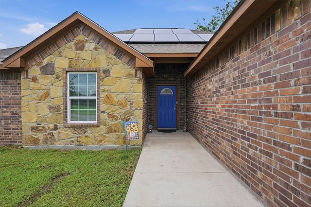 508 Simpson Drive, Southmayd, TX 75092