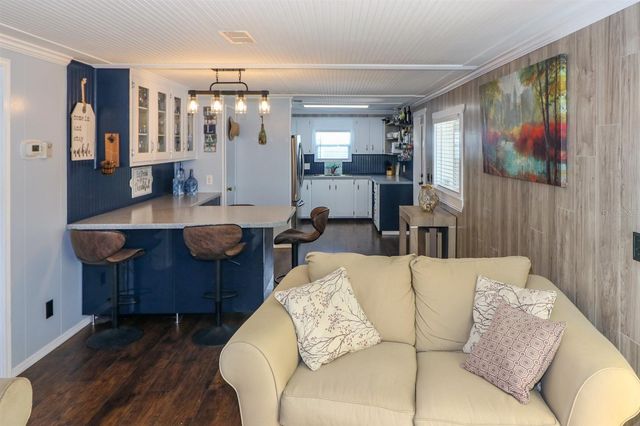 2100 KINGS HIGHWAY 662, Port Charlotte, FL 33980