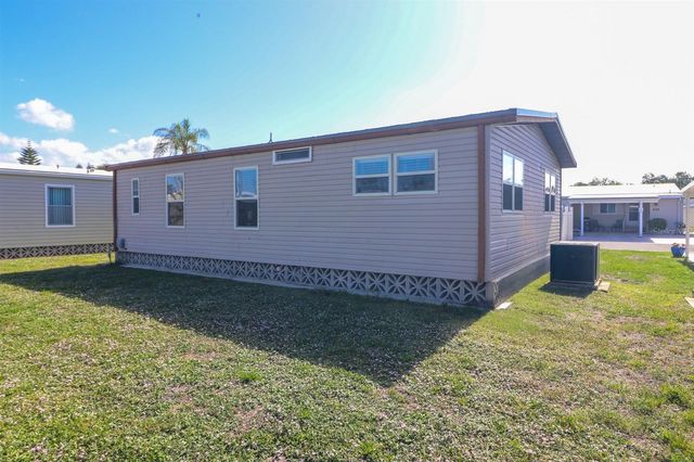 2100 KINGS HIGHWAY 662, Port Charlotte, FL 33980