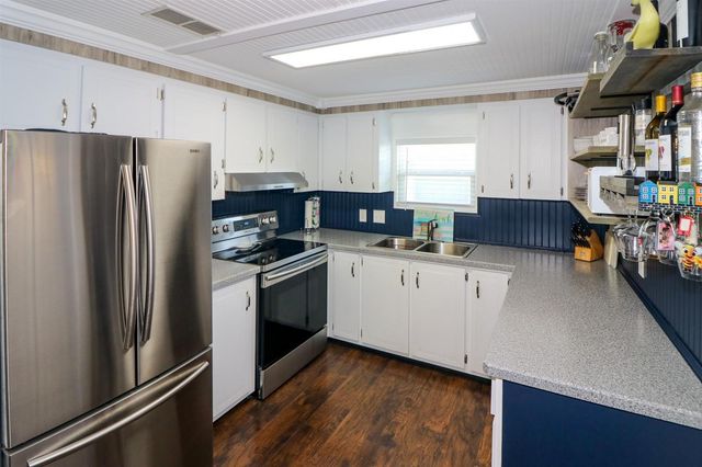 2100 KINGS HIGHWAY 662, Port Charlotte, FL 33980