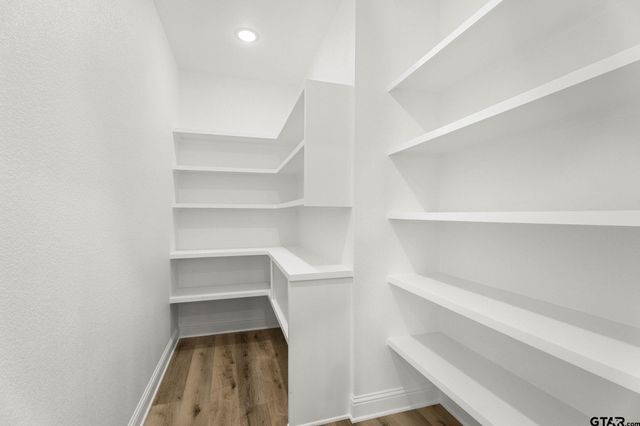 11905 Tara Lane, Lindale, TX 75771