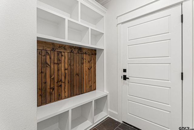 11905 Tara Lane, Lindale, TX 75771