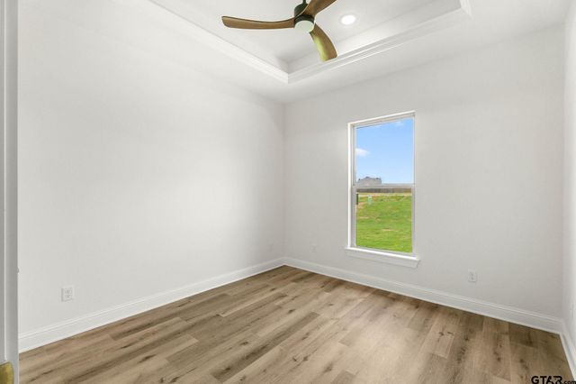 11905 Tara Lane, Lindale, TX 75771