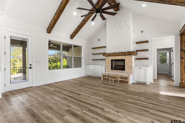 11905 Tara Lane, Lindale, TX 75771