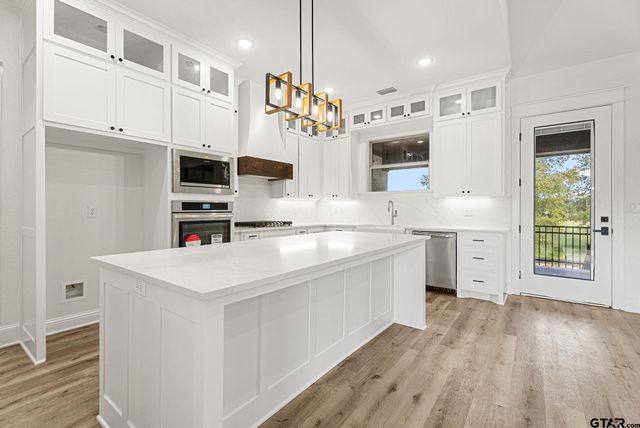 11905 Tara Lane, Lindale, TX 75771