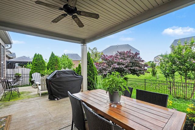 5470 Pisano St, Mount Juliet, TN 37122