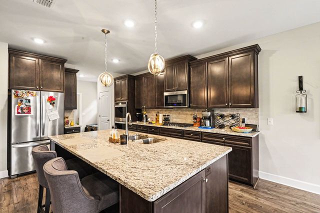 5470 Pisano St, Mount Juliet, TN 37122