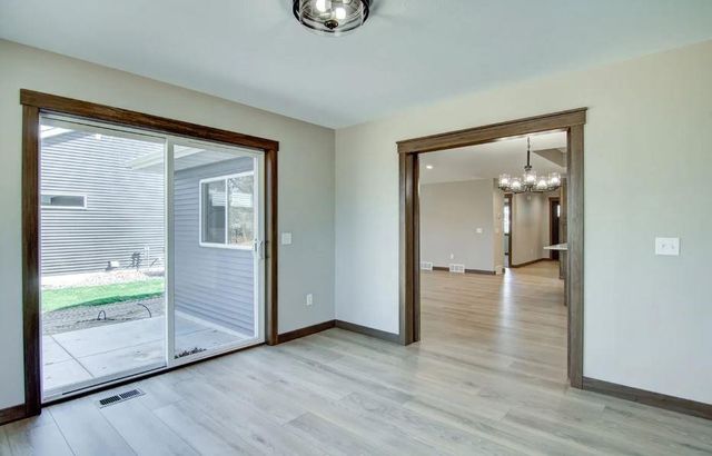 703 Sequoia Drive, Altoona, WI 54720