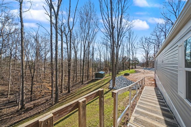 116 Lee Ln, Big Rock, TN 37023