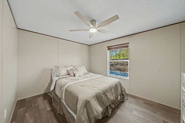 116 Lee Ln, Big Rock, TN 37023