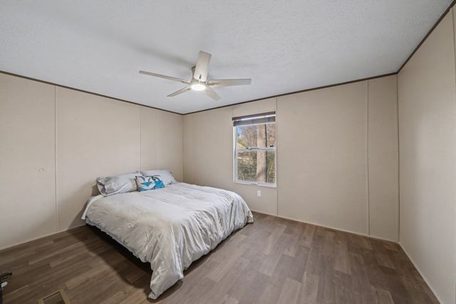 116 Lee Ln, Big Rock, TN 37023