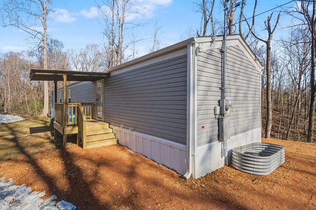 116 Lee Ln, Big Rock, TN 37023