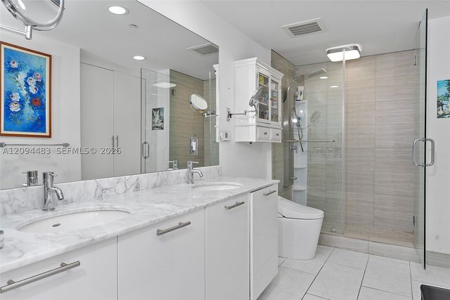 951 Brickell Ave 605, Miami, FL 33131