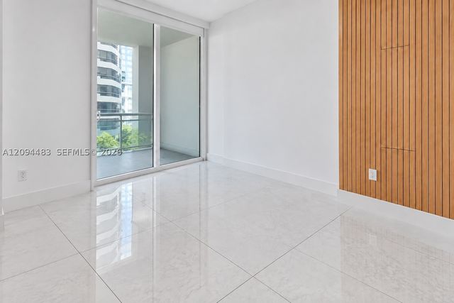 951 Brickell Ave 605, Miami, FL 33131