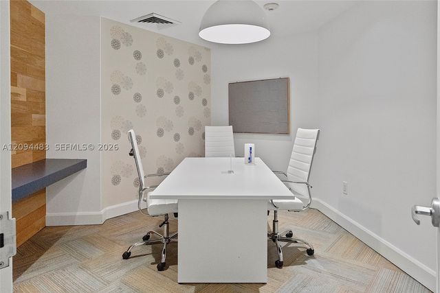 951 Brickell Ave 605, Miami, FL 33131