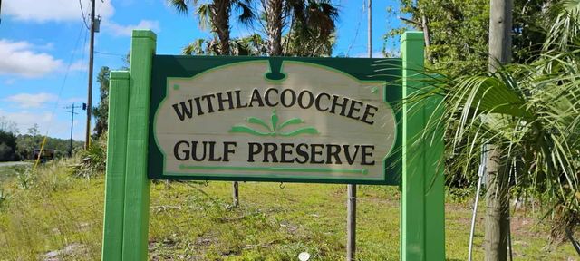 15, 17, and 19 65TH STREET, Yankeetown, FL 34498