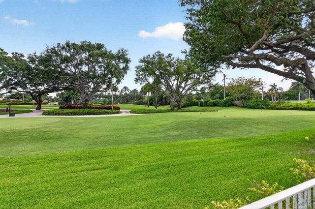 4960 Cherry Laurel Lane, Delray Beach, FL 33445