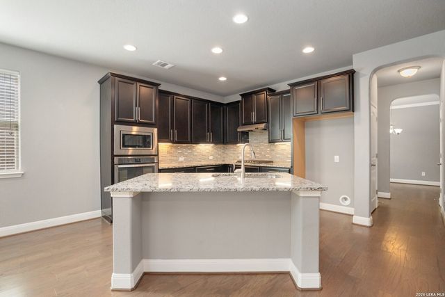 1711 Ayleth, San Antonio, TX 78213