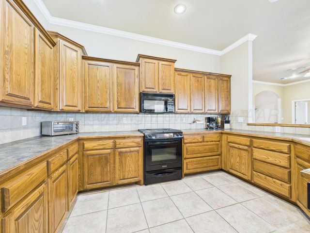 1701 ROCK CREEK Road, Amarillo, TX 79124