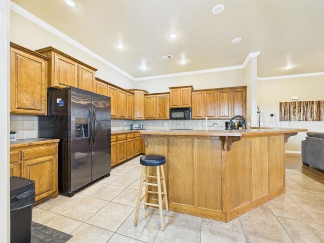 1701 ROCK CREEK Road, Amarillo, TX 79124