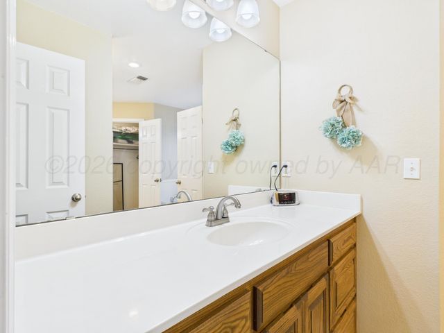 1701 ROCK CREEK Road, Amarillo, TX 79124