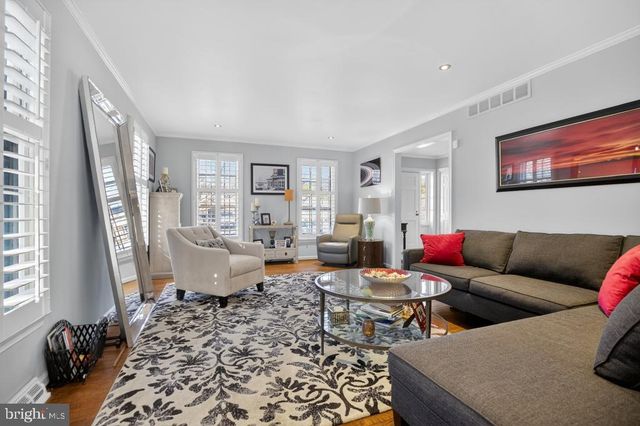 1760 TEAROSE LN, Cherry Hill, NJ 08003